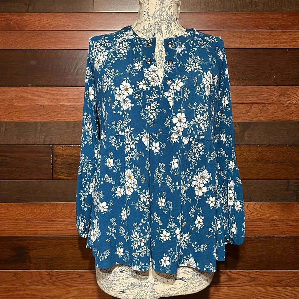 Massini V Neck Long Sleeve Blue Floral Blouse